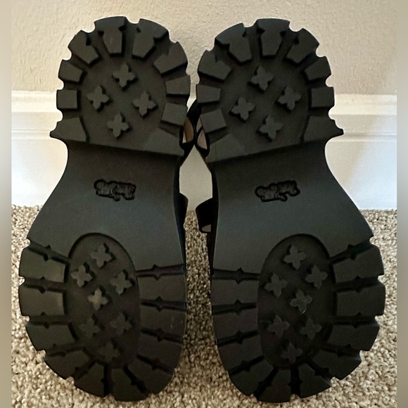 Coach lug sole sandals size 6.5/7 - Picture 5 of 5
